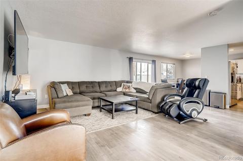 6447 Stuart St, Arvada, CO 80003 photo 5