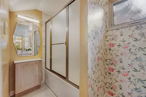 Bath - 8292 E Lehigh Dr, Denver, CO 80237 photo 5 of 5