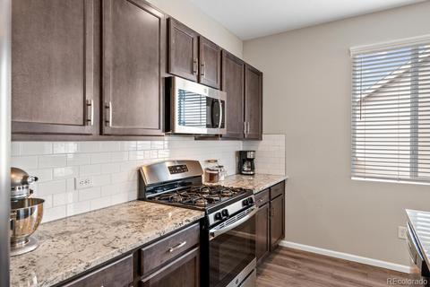 936 Waterloo Ct, Aurora, CO 80018 photo 6