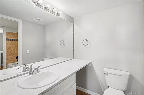 Bath - 14190 E Temple Dr #2, Aurora, CO 80015 photo 1 of 2