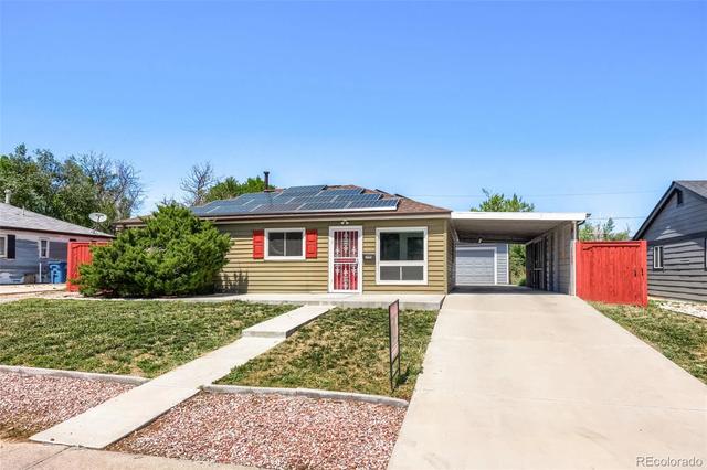 930 Victor St, Aurora, CO 80011