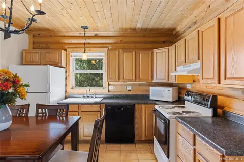 Kitchen - 167 Stellar Jay Way, Fairplay, CO 80440 photo 2 of 2
