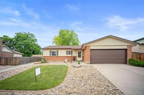 7659 S Holland Way, Littleton, CO 80128