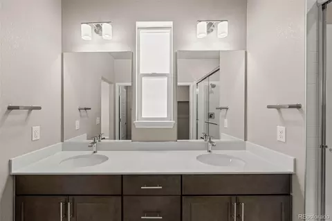 20871 E 60th Ave, Aurora, CO 80019 photo 37