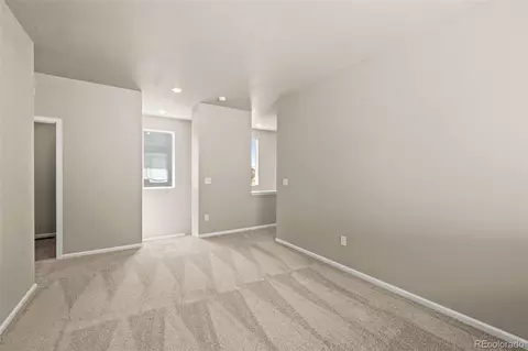 20871 E 60th Ave, Aurora, CO 80019 photo 31