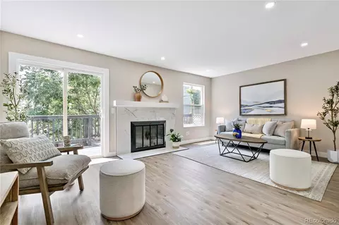 2272 W Hillside Ave, Englewood, CO 80110