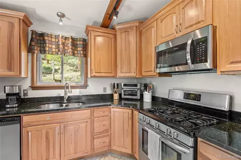 Kitchen - 181 Catamount Ridge Rd, Bailey, CO 80421 photo 5 of 6