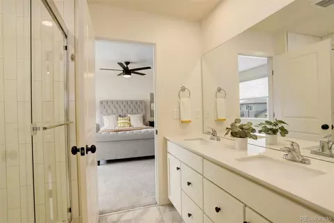 Bath - 5789 Champlain Dr, Timnath, CO 80547 photo 2 of 3