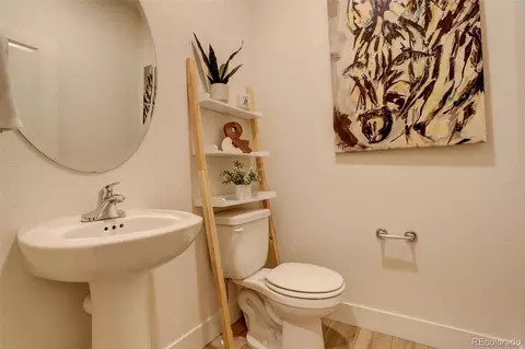 Bath - 5789 Champlain Dr, Timnath, CO 80547 photo 1 of 3