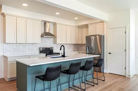 Kitchen - 4899 Daven Rd, Morrison, CO 80465 photo 3 of 4