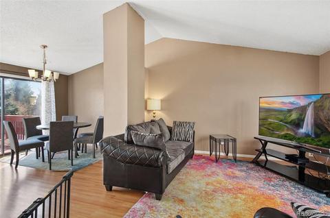 17794 E Kepner Dr, Aurora, CO 80017 photo 2