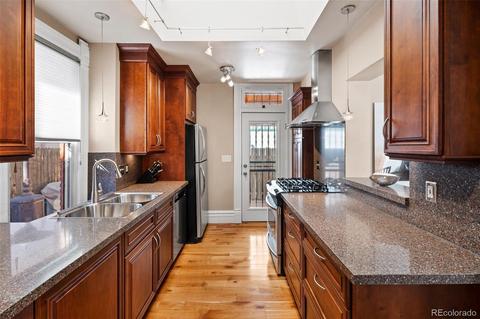 916 29th St, Denver, CO 80205 photo 9