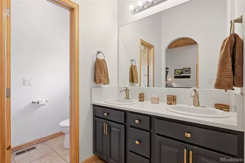 Bath - 705 Gold Flake Ter, Bailey, CO 80421 photo 4 of 5