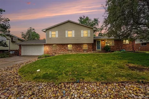 7627 Newman St, Arvada, CO 80005