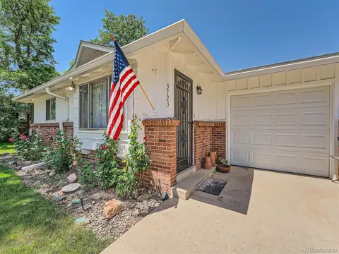 3723 Wright St, Wheat Ridge, CO 80033 photo 2