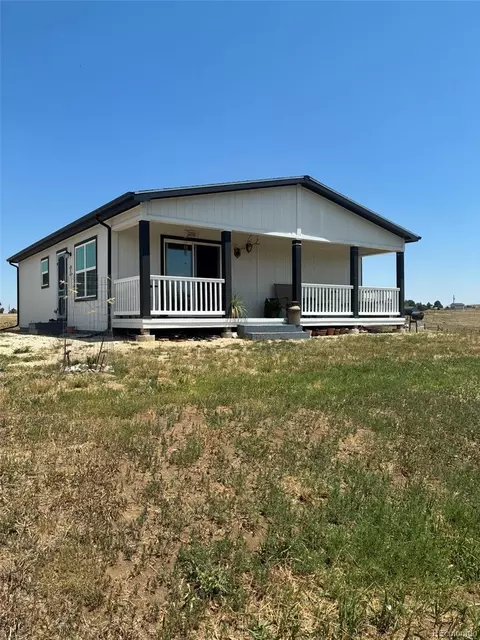 24074 Emerald Trl, Deer Trail, CO 80105