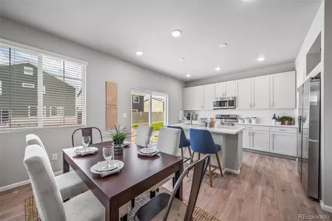 22392 E 38th Pl, Aurora, CO 80019 photo 5