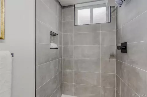 Bath - 5500 Wheeling St, Denver, CO 80239 photo 4 of 4
