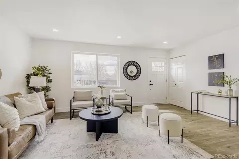 Living - 5500 Wheeling St, Denver, CO 80239 photo 2 of 3