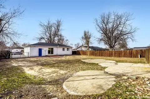 Exterior - 5500 Wheeling St, Denver, CO 80239 photo 5 of 6