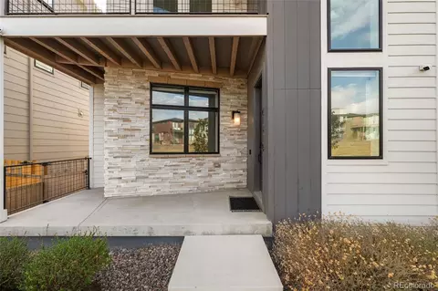Exterior - 21416 E 61st Dr, Aurora, CO 80019 photo 10 of 10