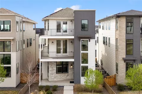 21416 E 61st Dr, Aurora, CO 80019