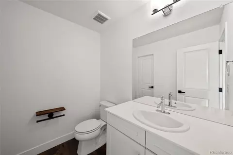 Bath - 21416 E 61st Dr, Aurora, CO 80019 photo 7 of 7