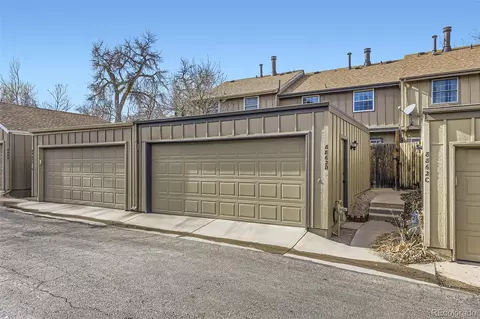 8862 E Amherst Dr #D, Denver, CO 80231 photo 29