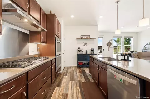 Kitchen - 12791 Crane River Dr, Longmont, CO 80504 photo 5 of 5