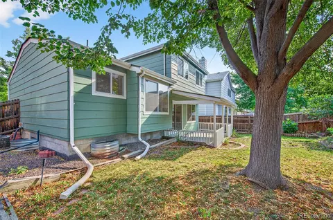 Exterior - 17940 E Brown Pl, Aurora, CO 80013 photo 5 of 9