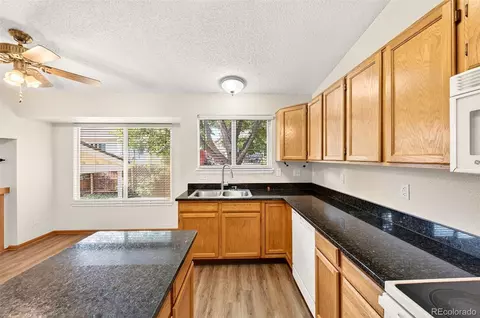 Kitchen - 17940 E Brown Pl, Aurora, CO 80013 photo 3 of 3
