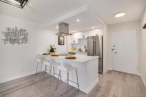 955 Eudora St #1606, Denver, CO 80220