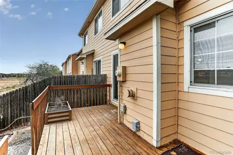 Exterior - 792 Gateway Cir, Lafayette, CO 80026 photo 3 of 4