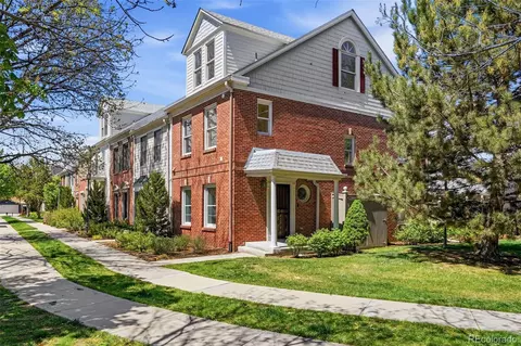 944 Ivanhoe St, Denver, CO 80220