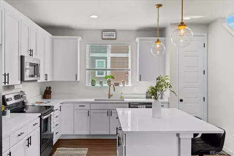 Kitchen - 2421 Java Dr, Castle Rock, CO 80109 photo 3 of 3