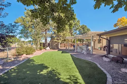 Exterior - 3127 S Mobile Way, Aurora, CO 80013 photo 7 of 10