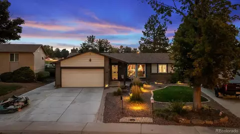 3127 S Mobile Way, Aurora, CO 80013