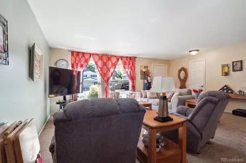 Living - 3127 S Mobile Way, Aurora, CO 80013 photo 1 of 4