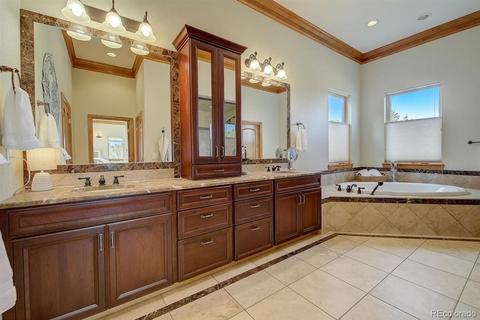 5786 Devinney Ct, Arvada, CO 80002 photo 16
