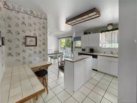 6236 Ingalls Ct, Arvada, CO 80003 photo 2