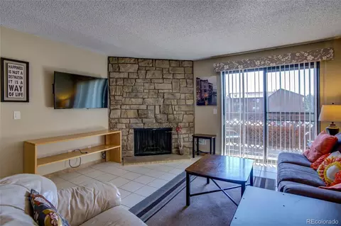 Living - 431 Wright St #209, Lakewood, CO 80228 photo 2 of 4