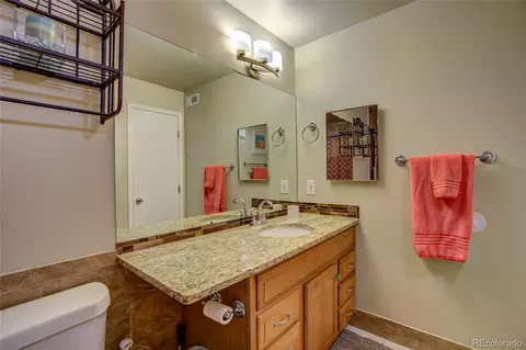 Bath - 431 Wright St #209, Lakewood, CO 80228 photo 2 of 2