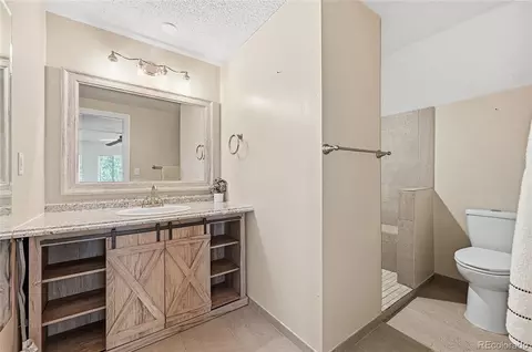 Bath - 49990 E 64th Ave, Bennett, CO 80102 photo 3 of 5
