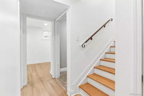 Entry Way - 9183 E Oxford Dr, Denver, CO 80237 photo 2 of 3