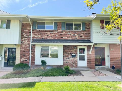 9239 E Oxford Dr, Denver, CO 80237 photo 1