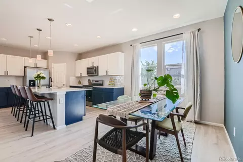 15983 E Warner Dr, Denver, CO 80239 photo 6