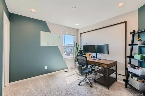 15983 E Warner Dr, Denver, CO 80239 photo 23