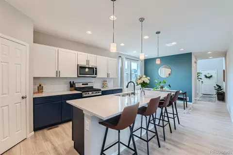 15983 E Warner Dr, Denver, CO 80239 photo 8
