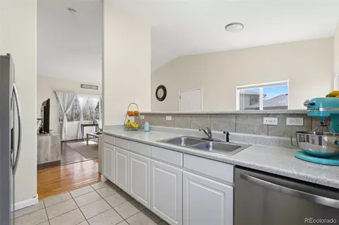 2210 Devonshire Ct, Denver, CO 80229 photo 11
