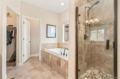 Bath - 5531 Teeling Ct, Timnath, CO 80547 photo 2 of 4